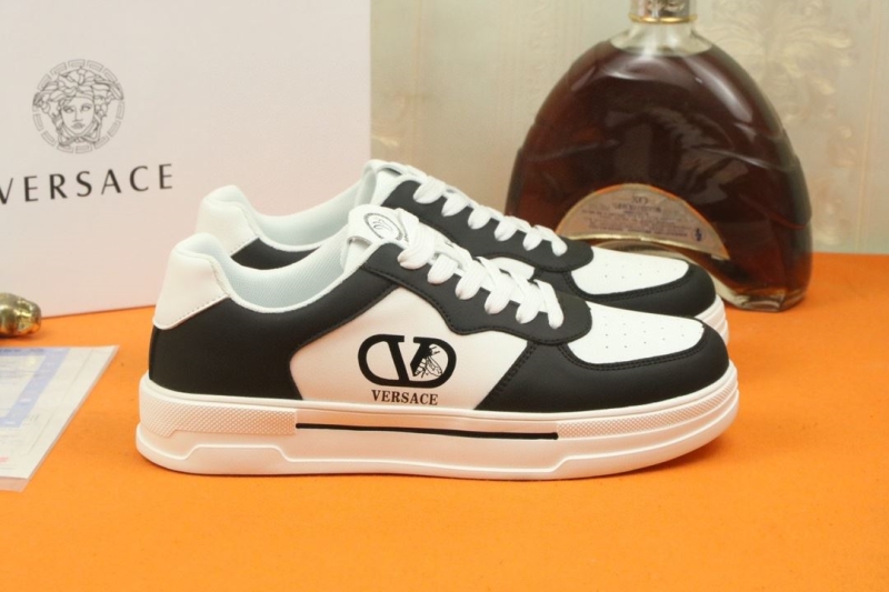 Givenchy Sneakers